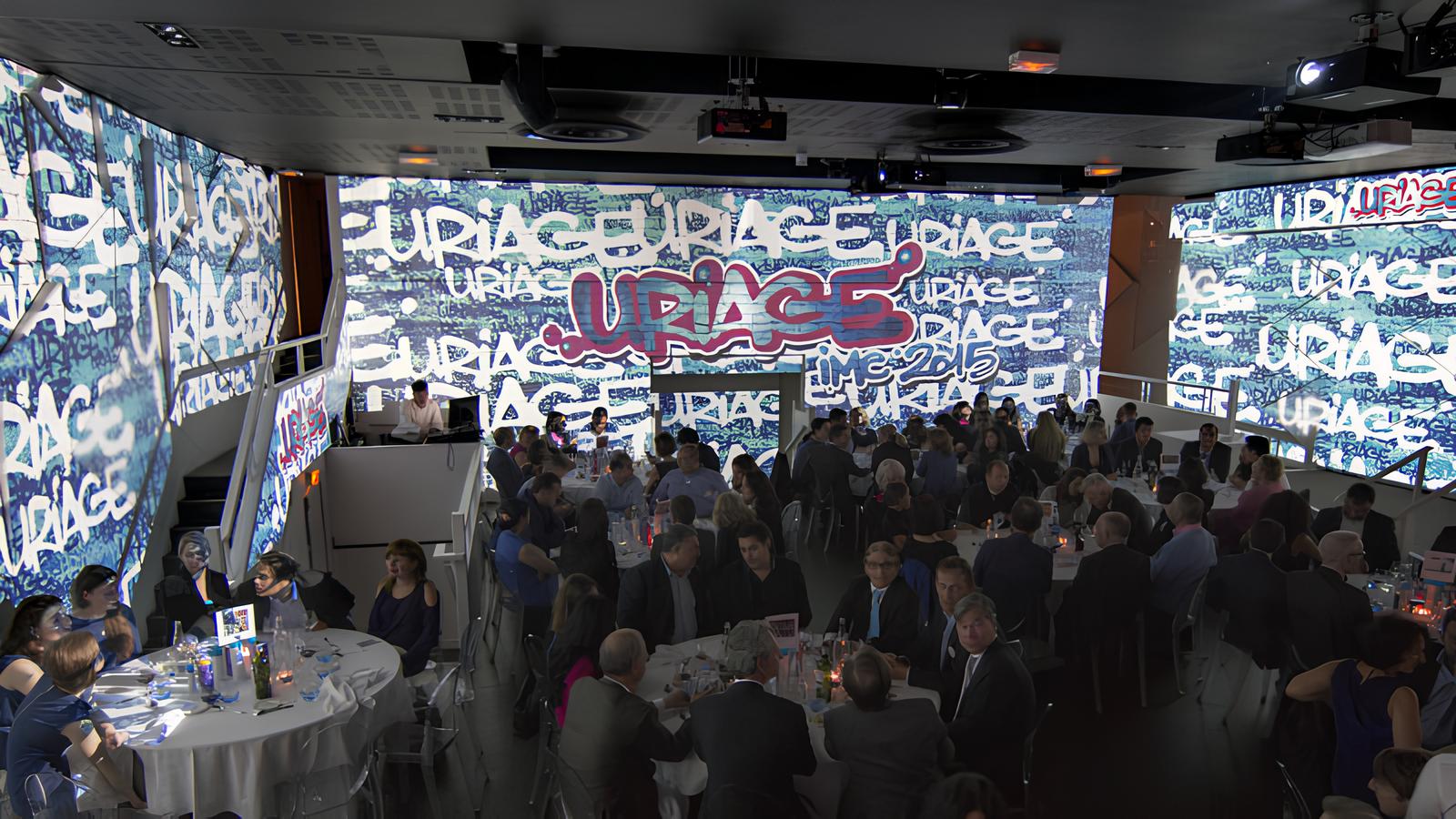 UN ACCOMPAGNEMENT COMPLET POUR VOTRE MARIAGE OU VOTRE RÉCEPTION